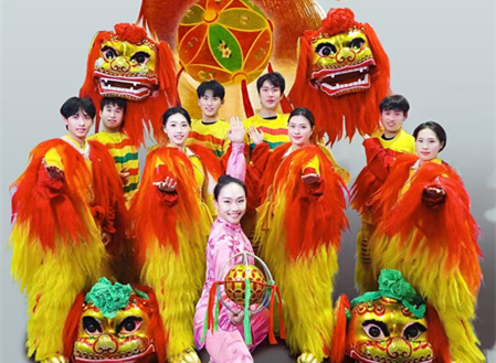 媒体看beat365 | 中央电视台新闻频道《共同关注》节目对beat365龙狮队做专题报道